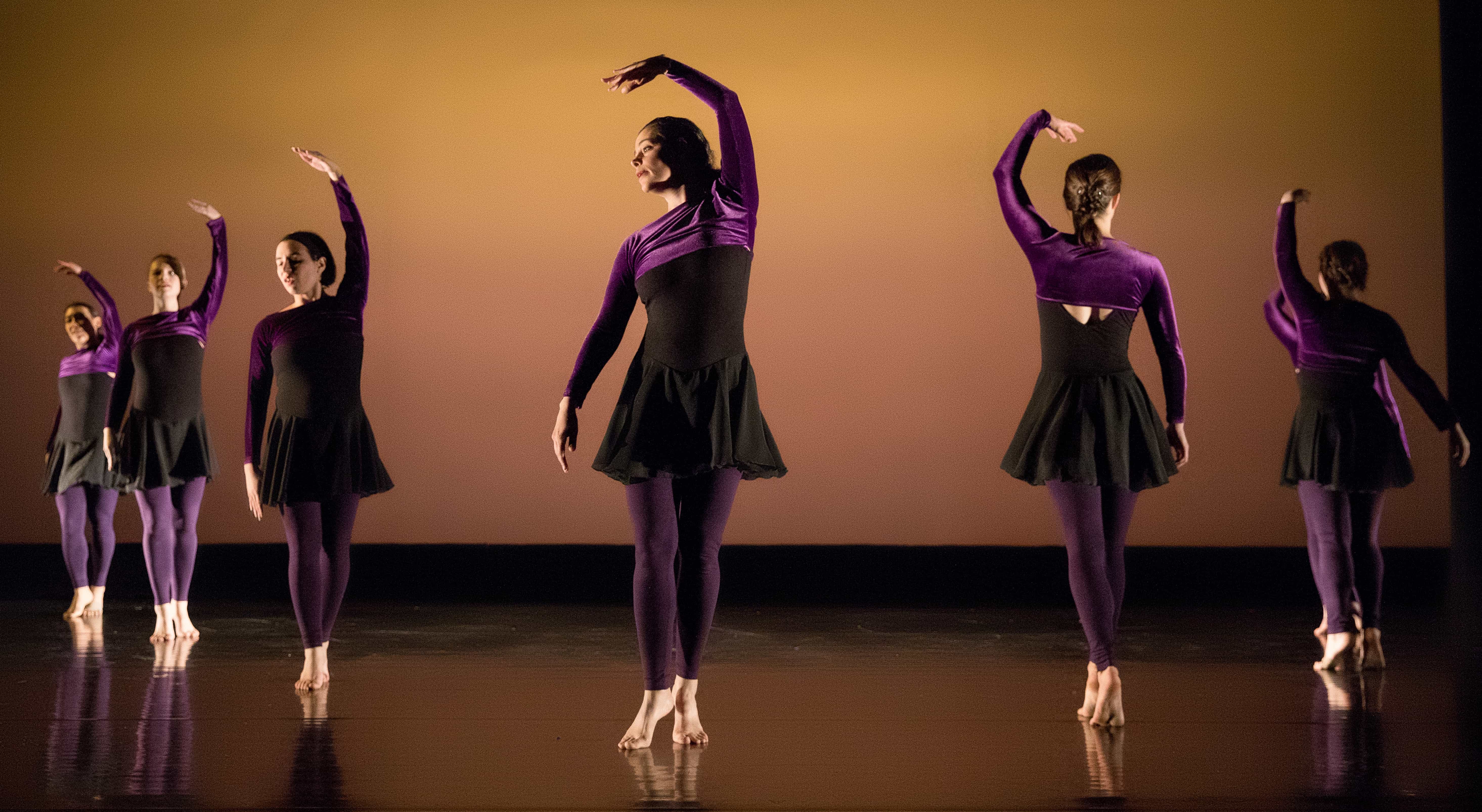 image from dance Fanfare